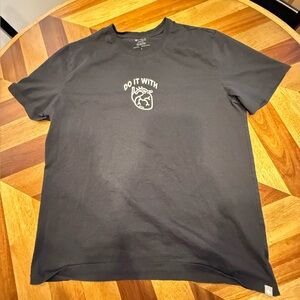 Figs “Do It With Heart” Black Graphic Men's Tee scrub